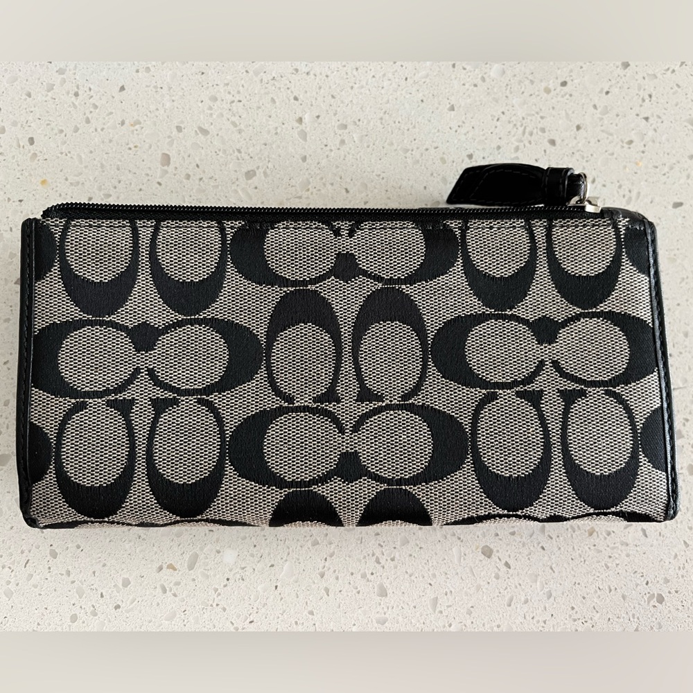 Coach Wallet - Picture 2 of 3